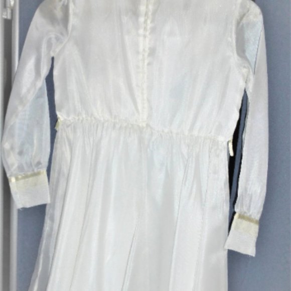 ILGWE Vintage COMMUNION DRESS w/ Vail Union Made Vintage Girls Wedding Dress - Picture 5 of 8
